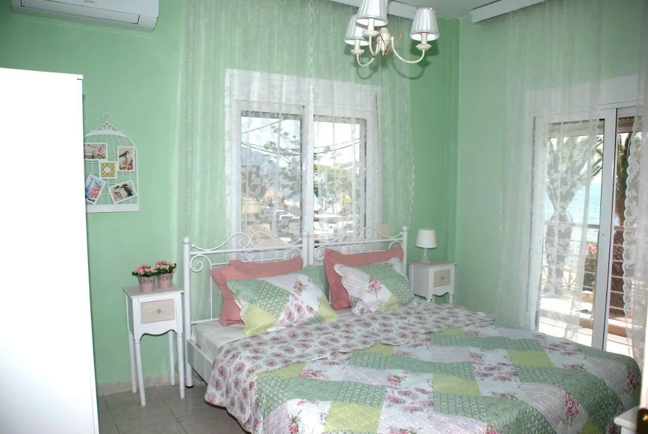 Vintage Home Ouranoupoli
