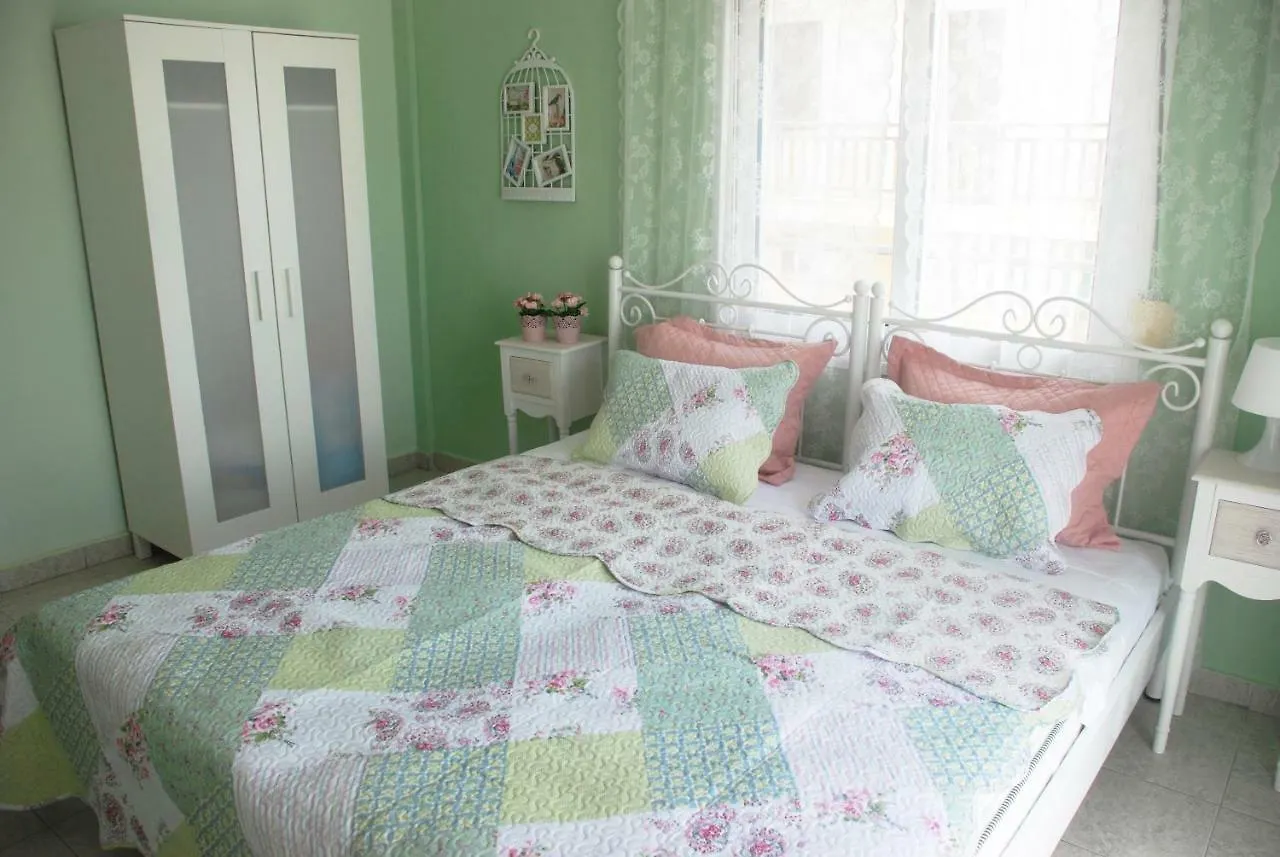 Apartment Vintage Home Ouranoupoli